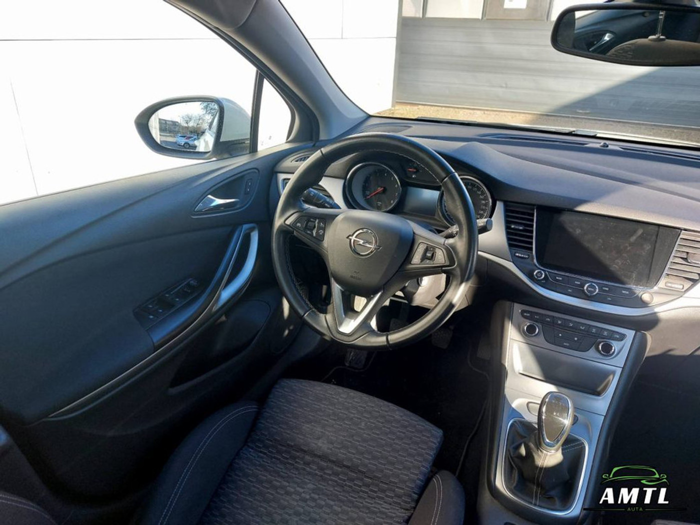 Foto van Opel Astra Sports Tourer