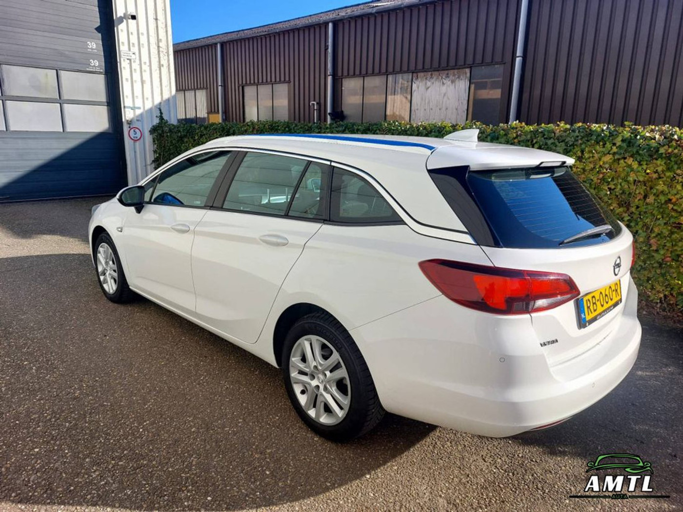 Foto van Opel Astra Sports Tourer