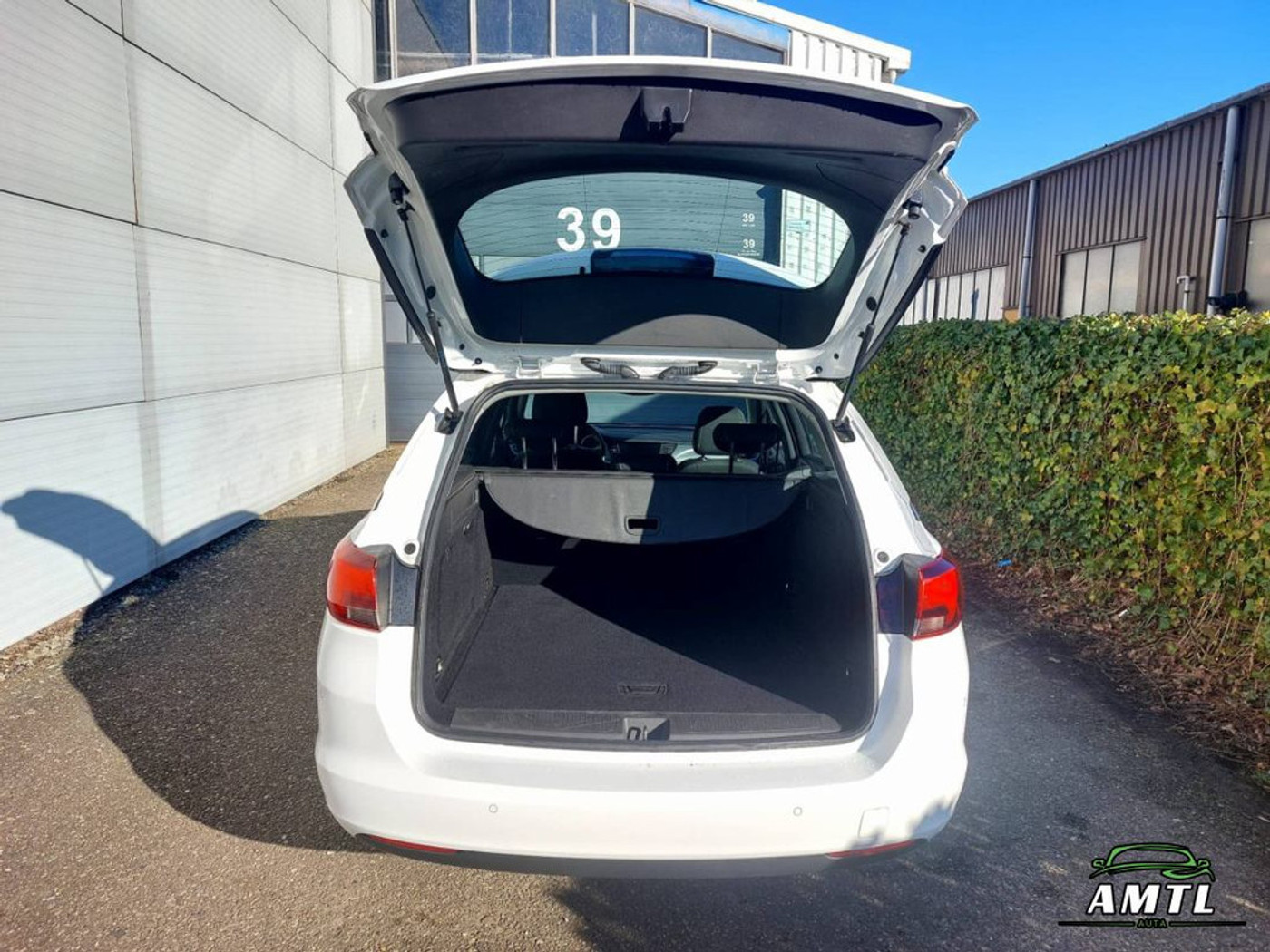 Foto van Opel Astra Sports Tourer