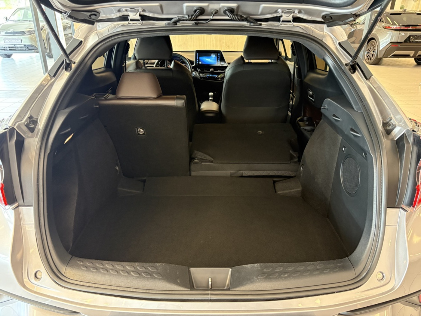 Foto van Toyota Toyota C-hr