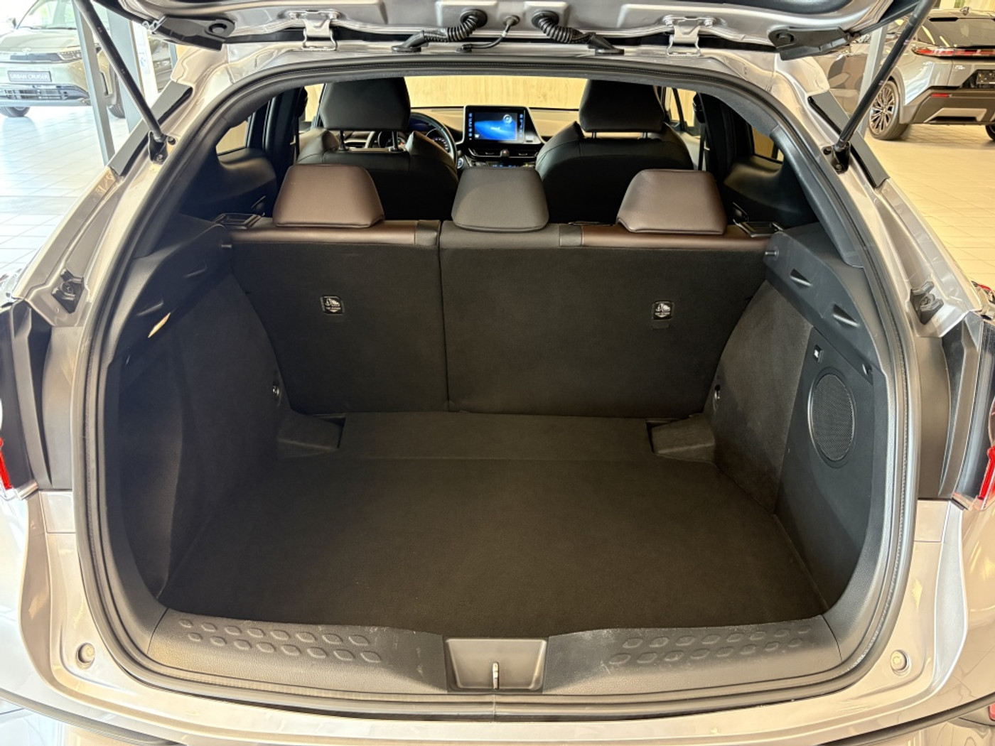 Foto van Toyota Toyota C-hr