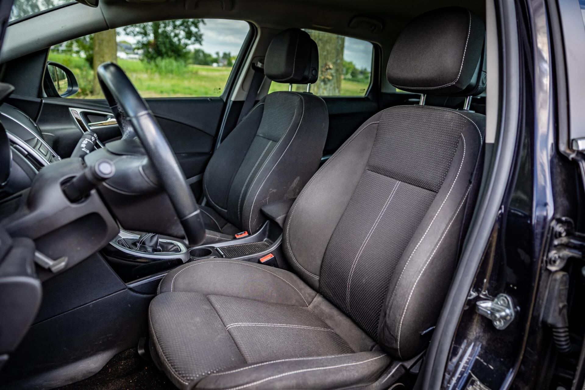Foto van Opel Astra Sports Tourer