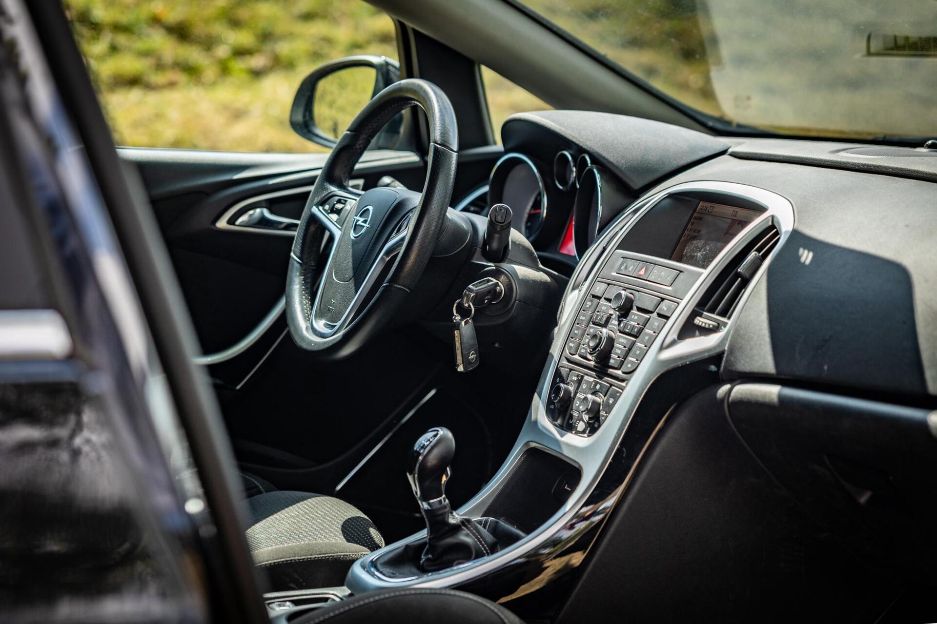 Foto van Opel Astra Sports Tourer