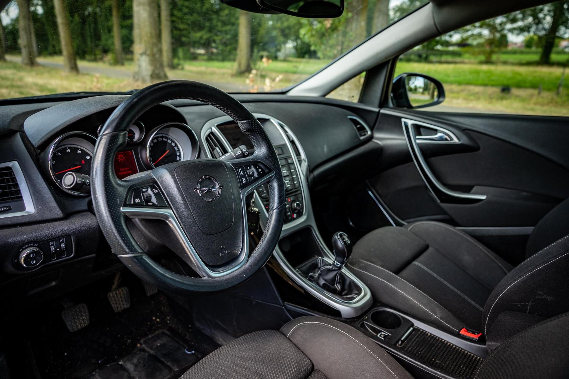 Foto van Opel Astra Sports Tourer