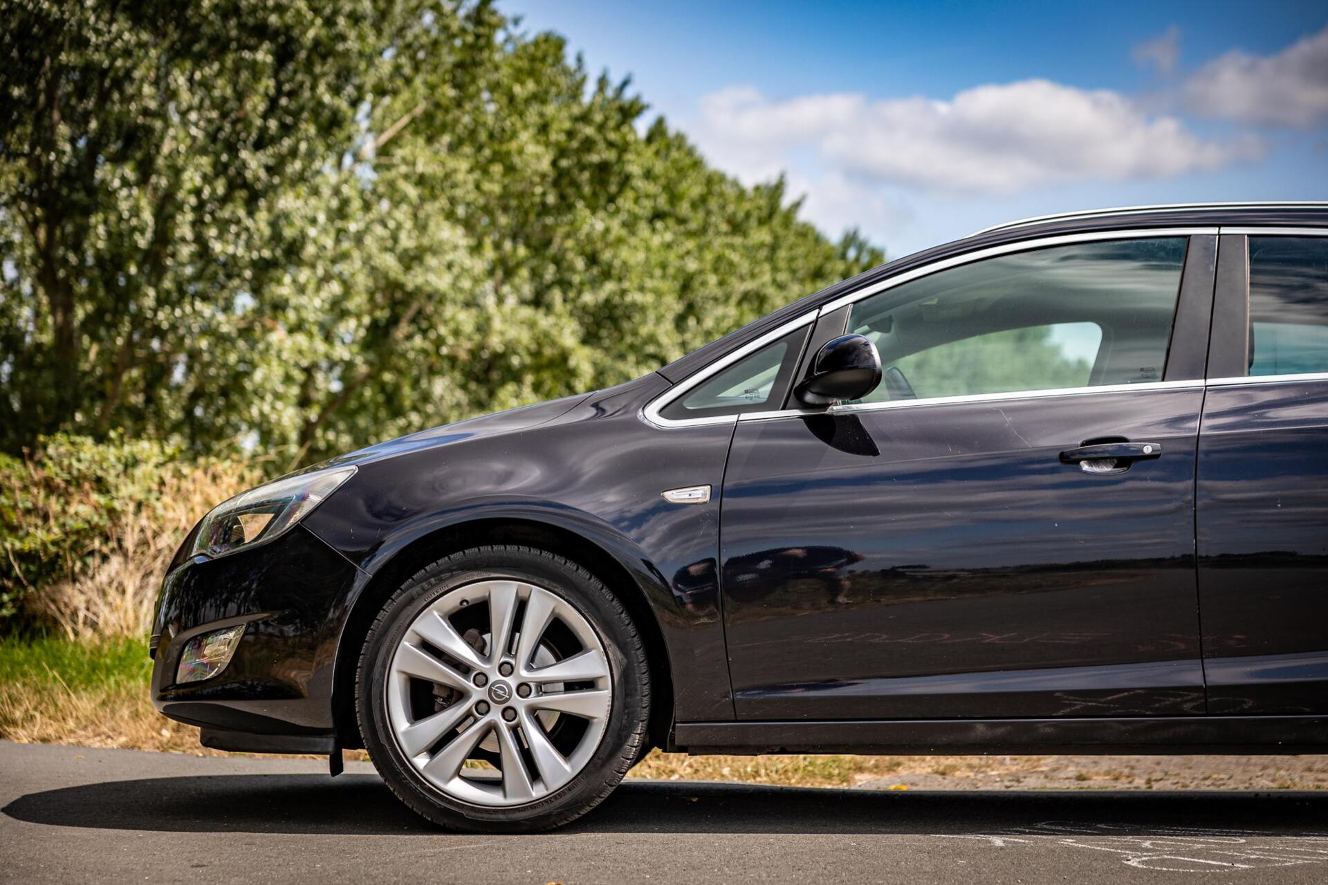 Foto van Opel Astra Sports Tourer