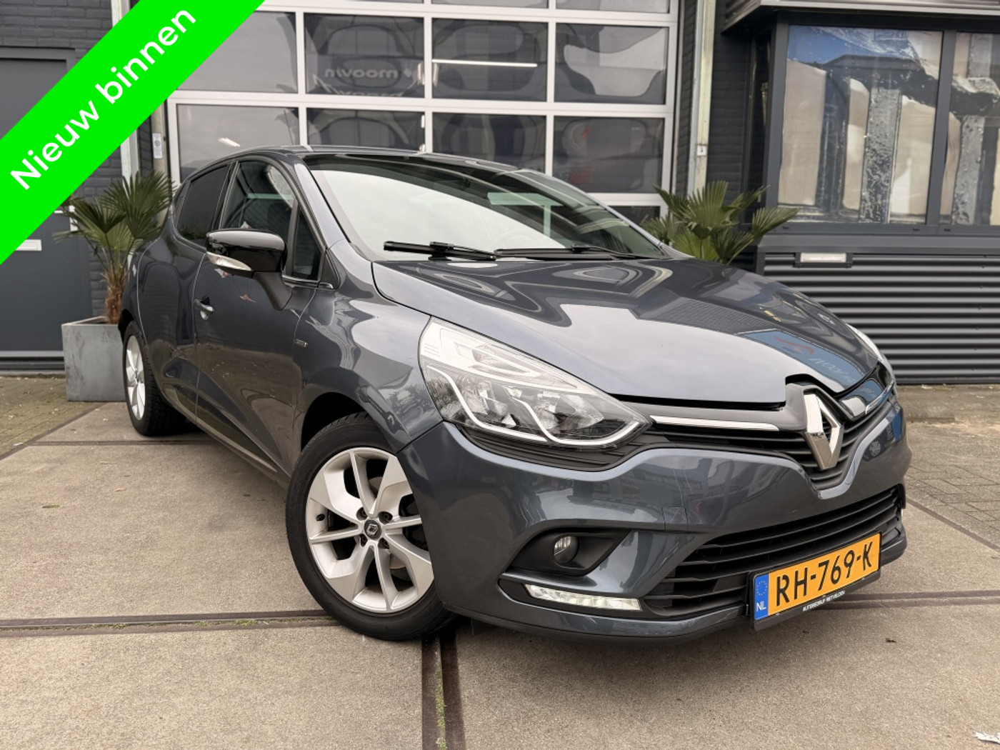 Renault Clio 1.2 TCe Limited 2017 - voorkant
