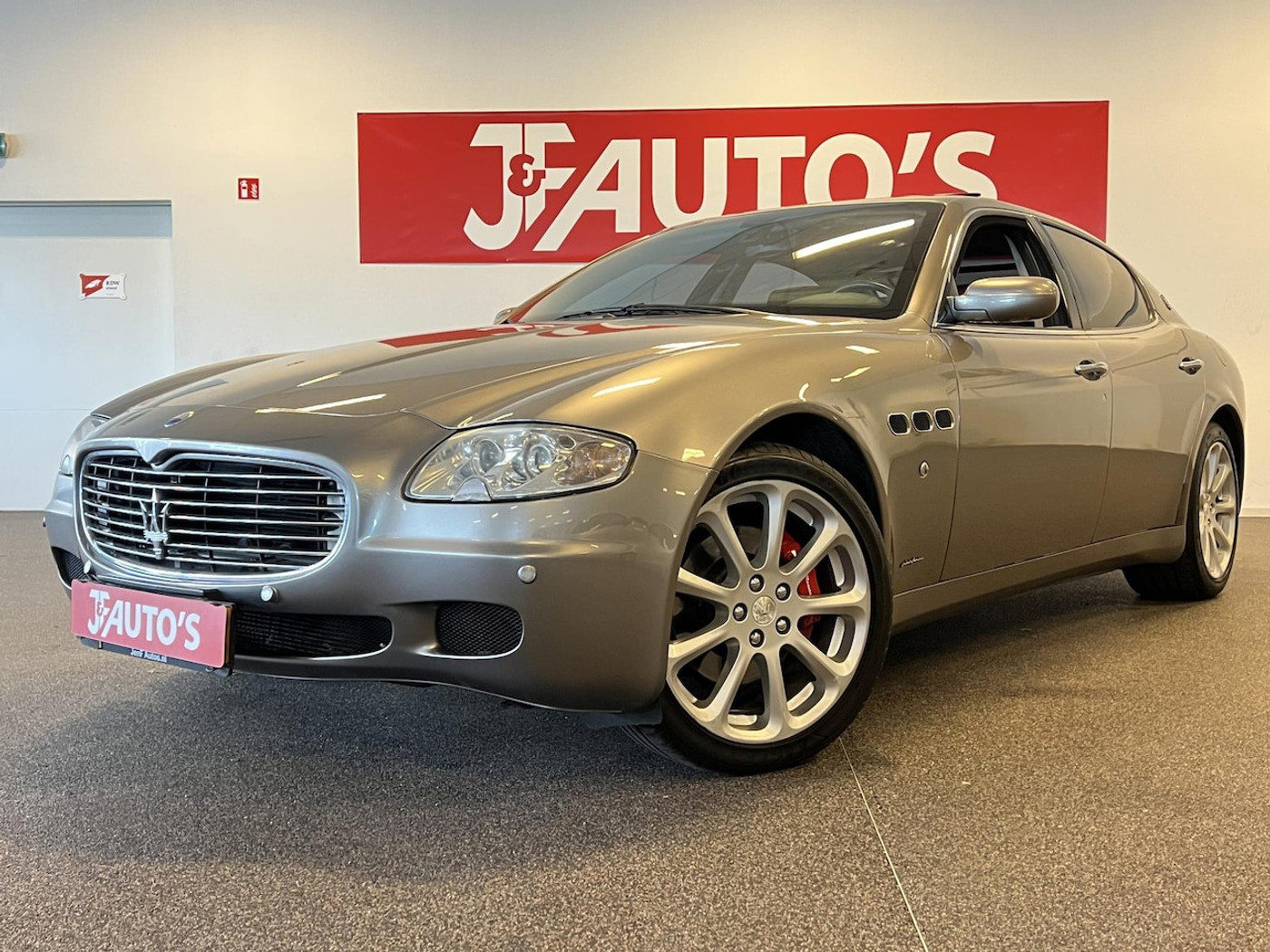Maserati Quattroporte 4.2 Executive GT 2005 - voorkant