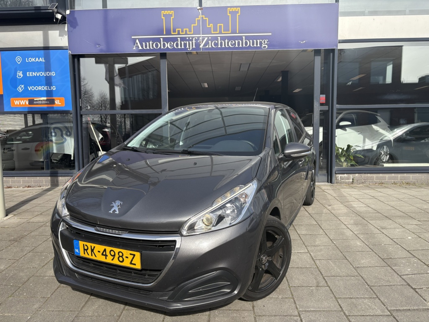 Peugeot 208 1.2 PureTech Active 2018 - voorkant