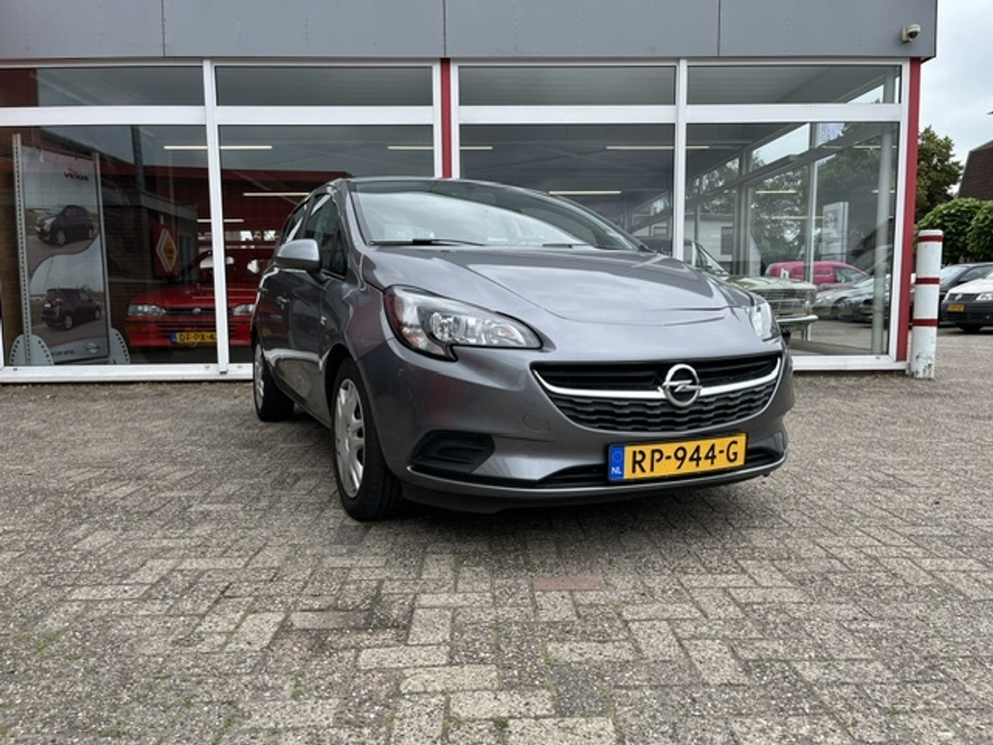 Opel Corsa-e 1.4 Favourite 2018 - voorkant