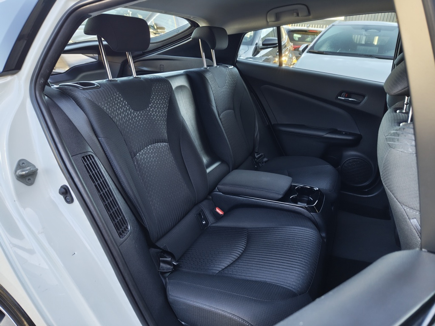 Foto van Toyota Toyota Prius PHV