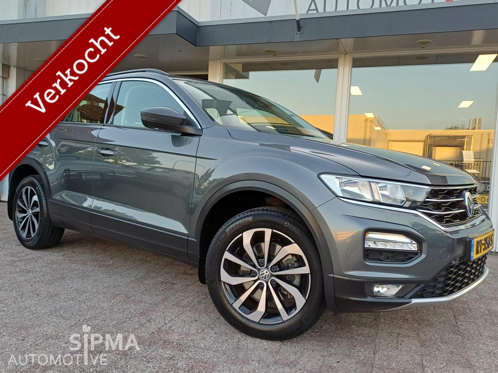 Volkswagen T-roc 1.5 TSI Style/150pk/Carplay/Navi/Pdc/Lmv 2018 - voorkant
