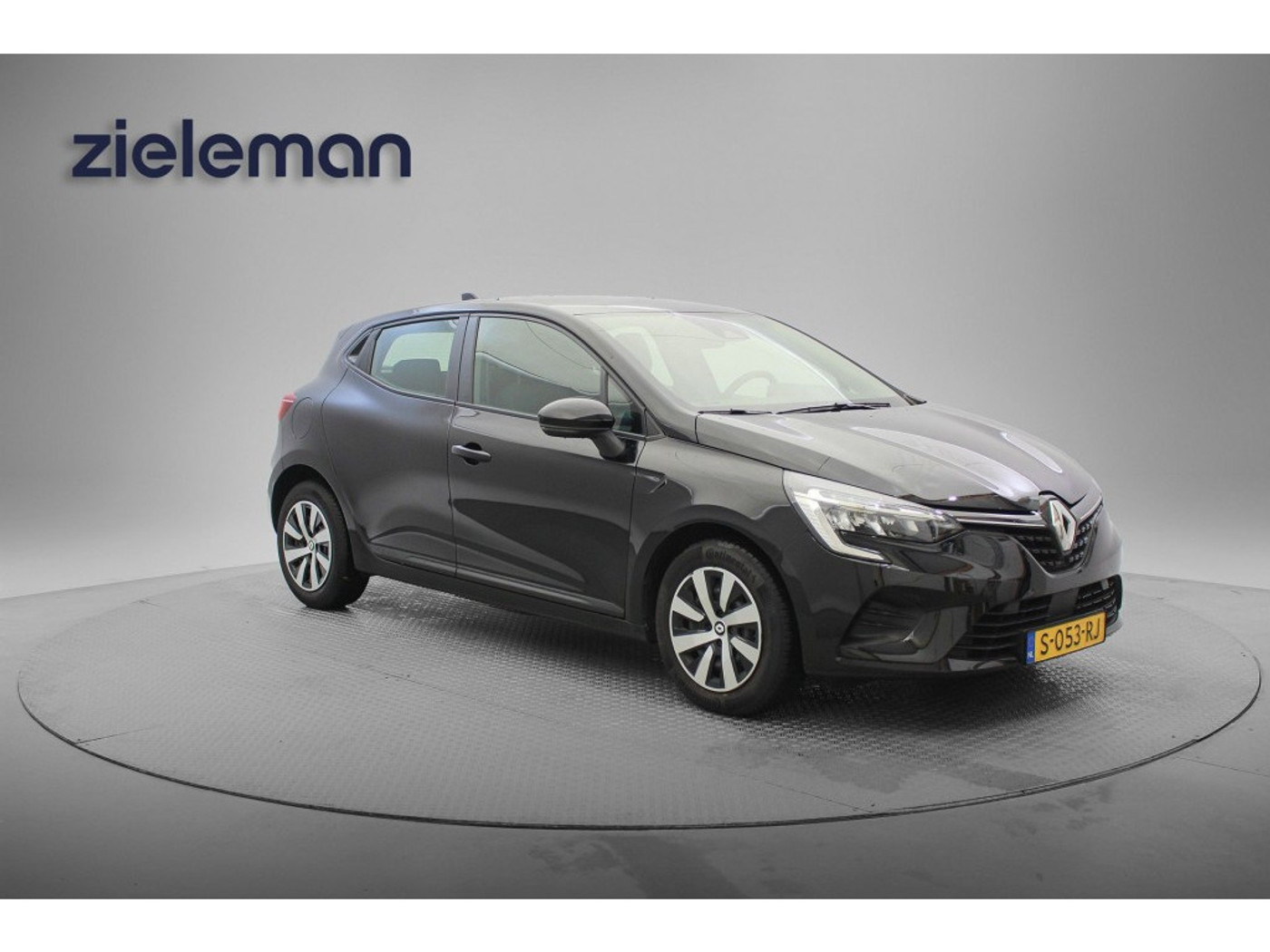 Renault Clio 1.0 TCe 90 Equilibre 2023 - voorkant