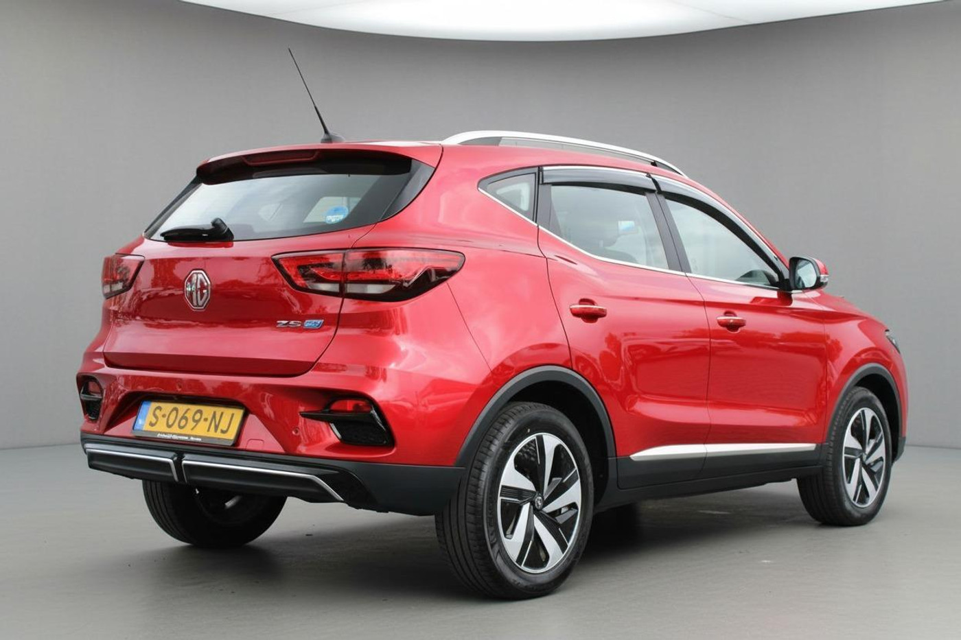 Foto van MG MG ZS Ev