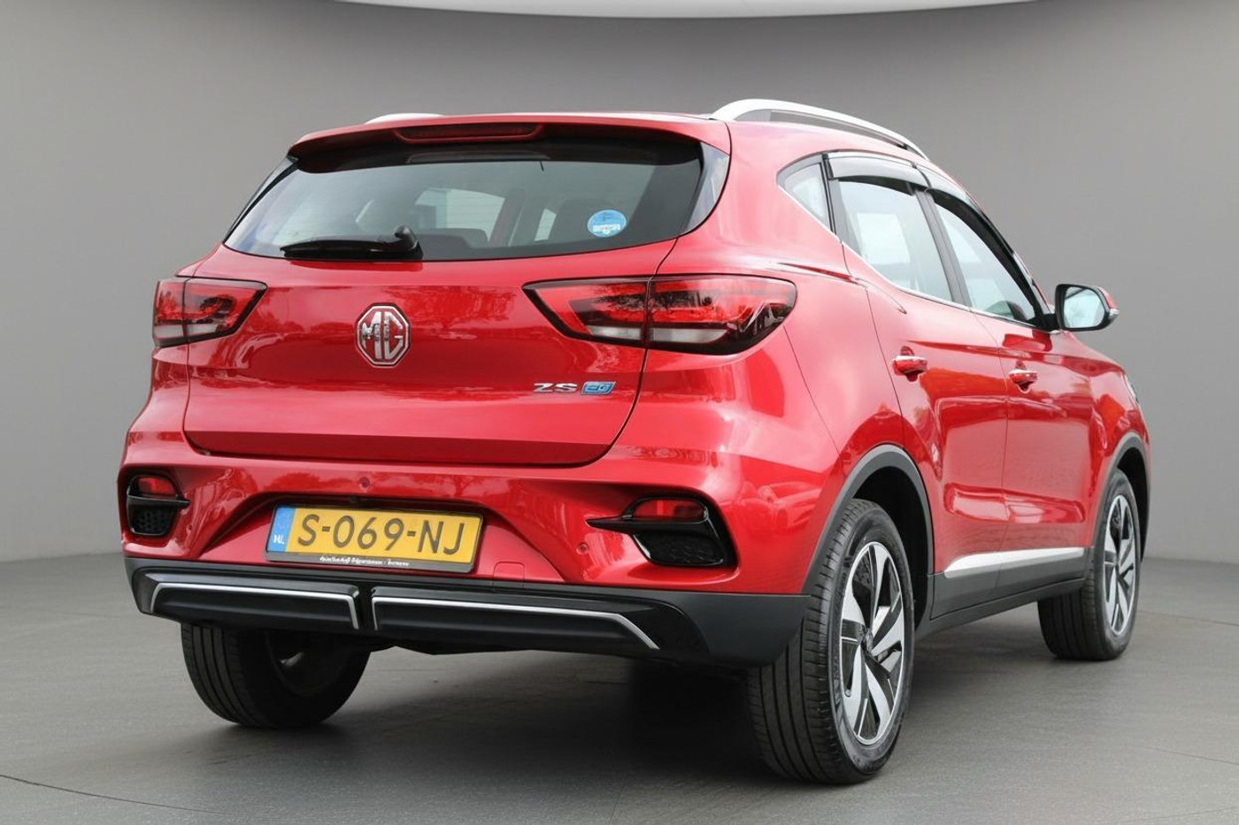 Foto van MG MG ZS Ev