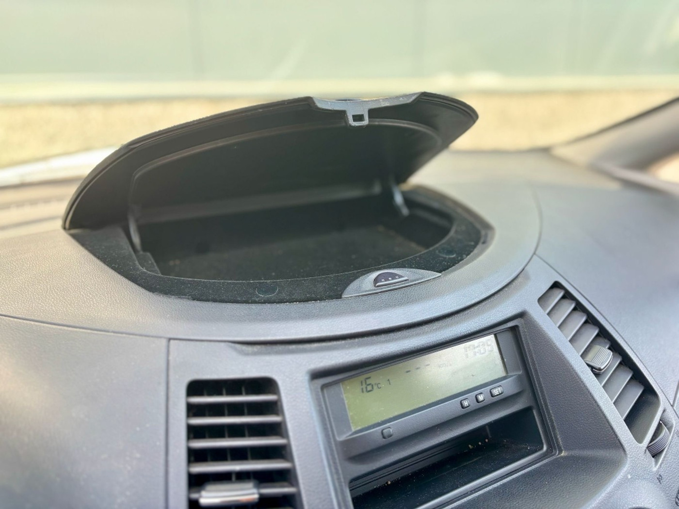 Foto van Mitsubishi Mitsubishi Grandis