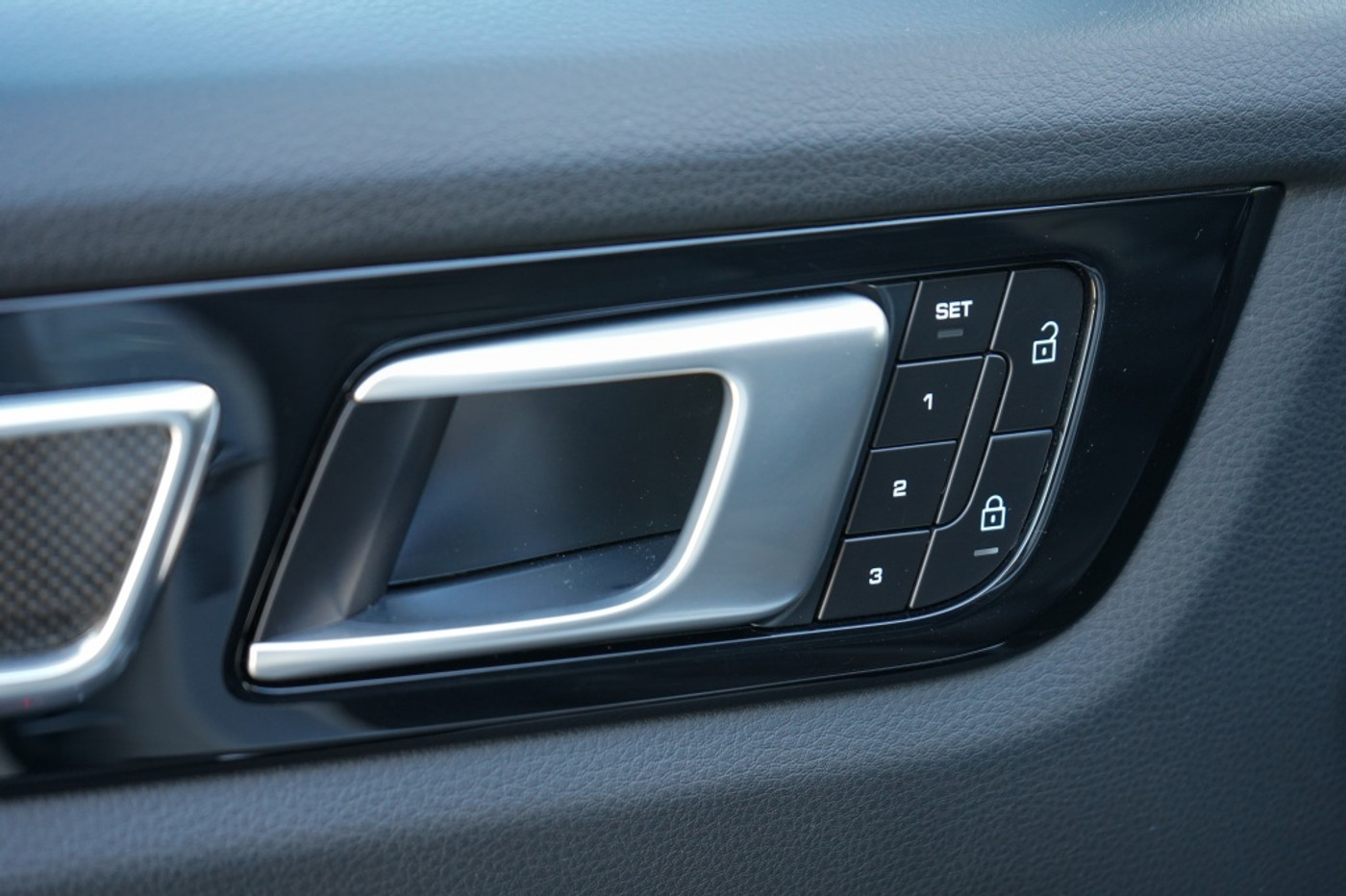 Foto van Porsche Cayenne E-hybrid