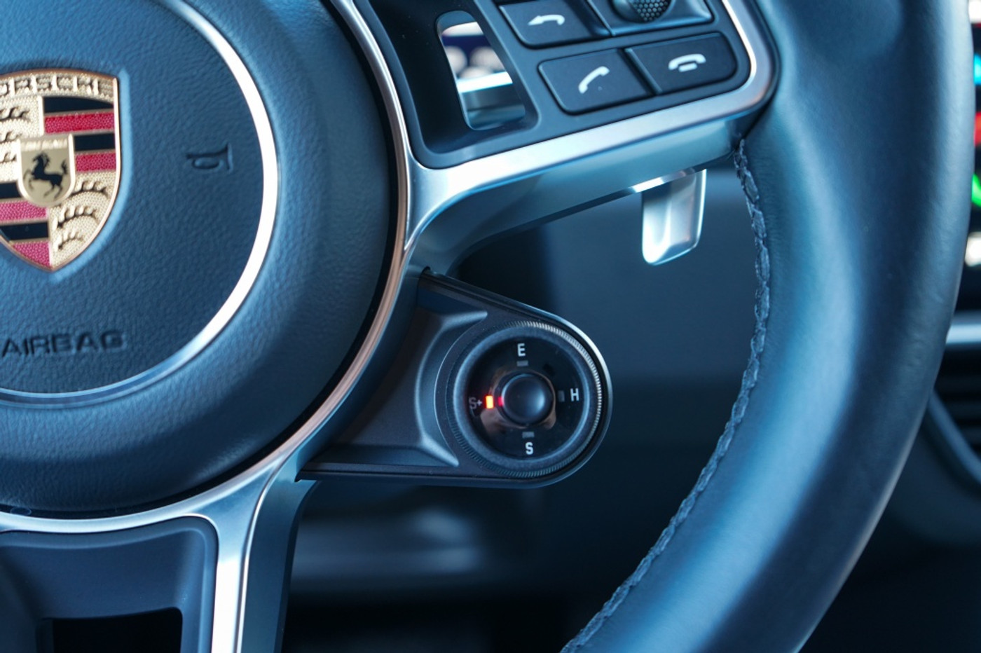 Foto van Porsche Cayenne E-hybrid