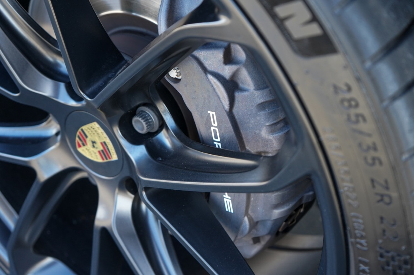 Foto van Porsche Cayenne E-hybrid
