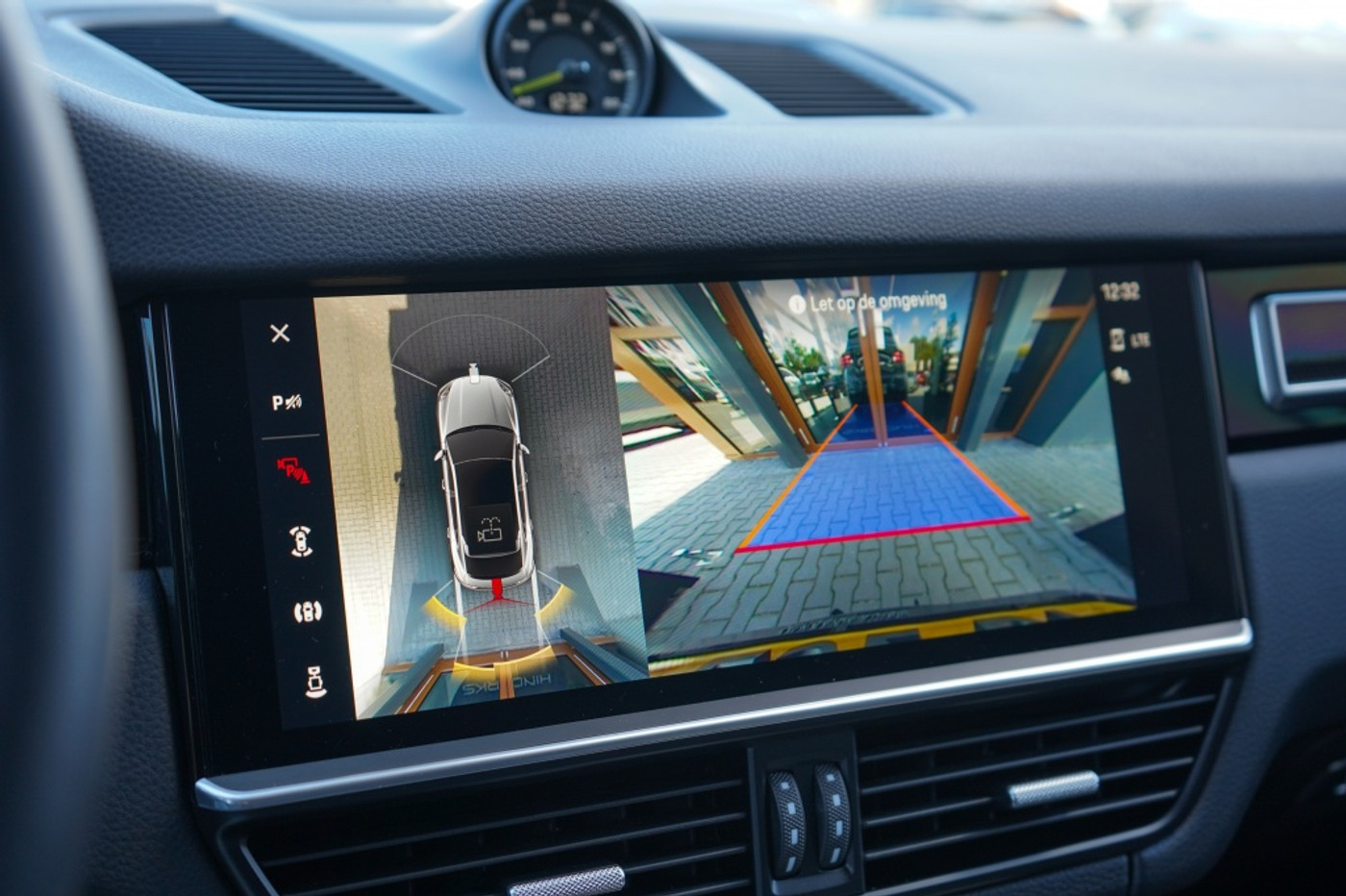 Foto van Porsche Cayenne E-hybrid