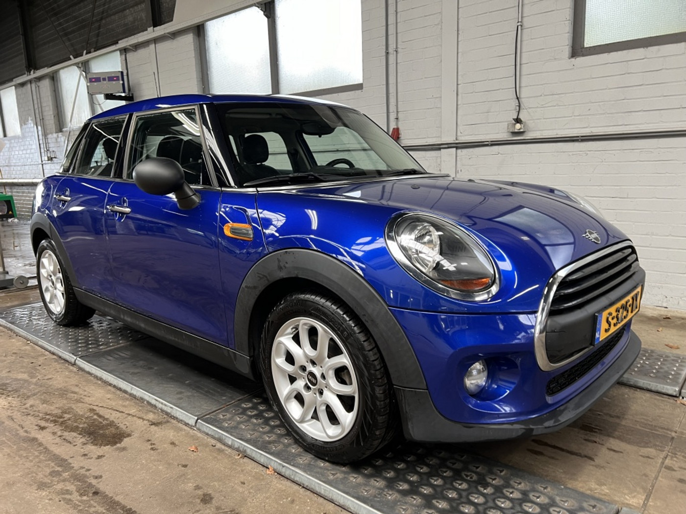 Foto van Mini One