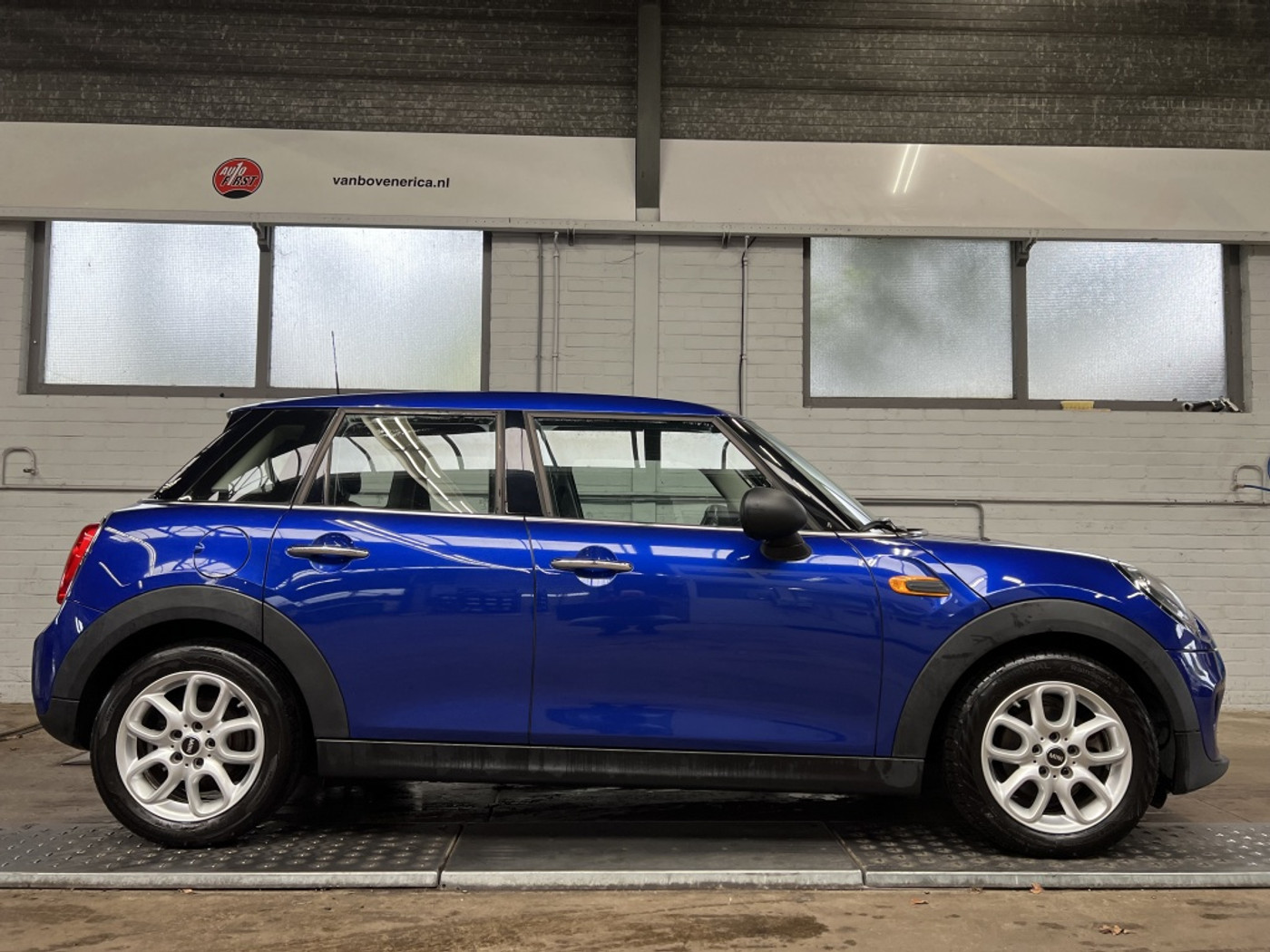 Foto van Mini One