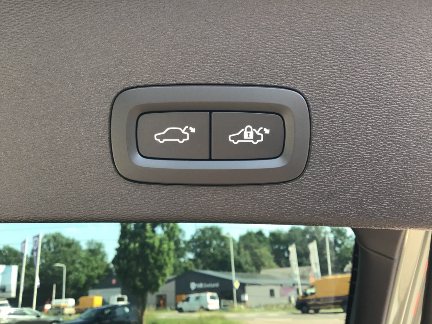 Foto van Volvo C40