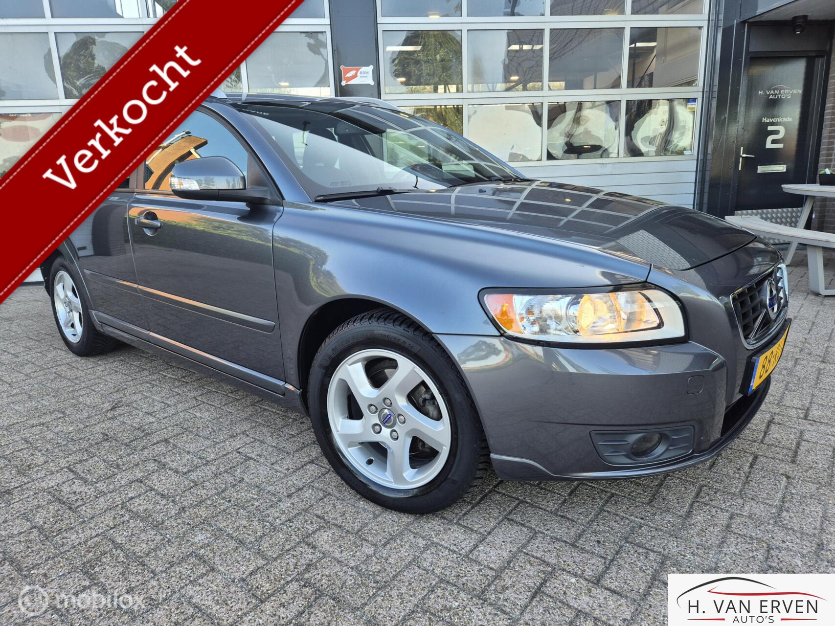 Volvo V50 2.0 Business LEDER NAVI PDC XENON 2011 - voorkant