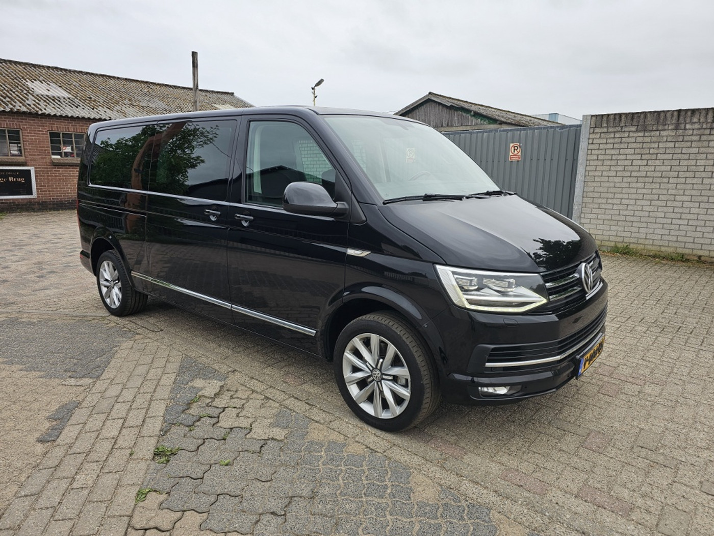 Foto van Volkswagen Kombi