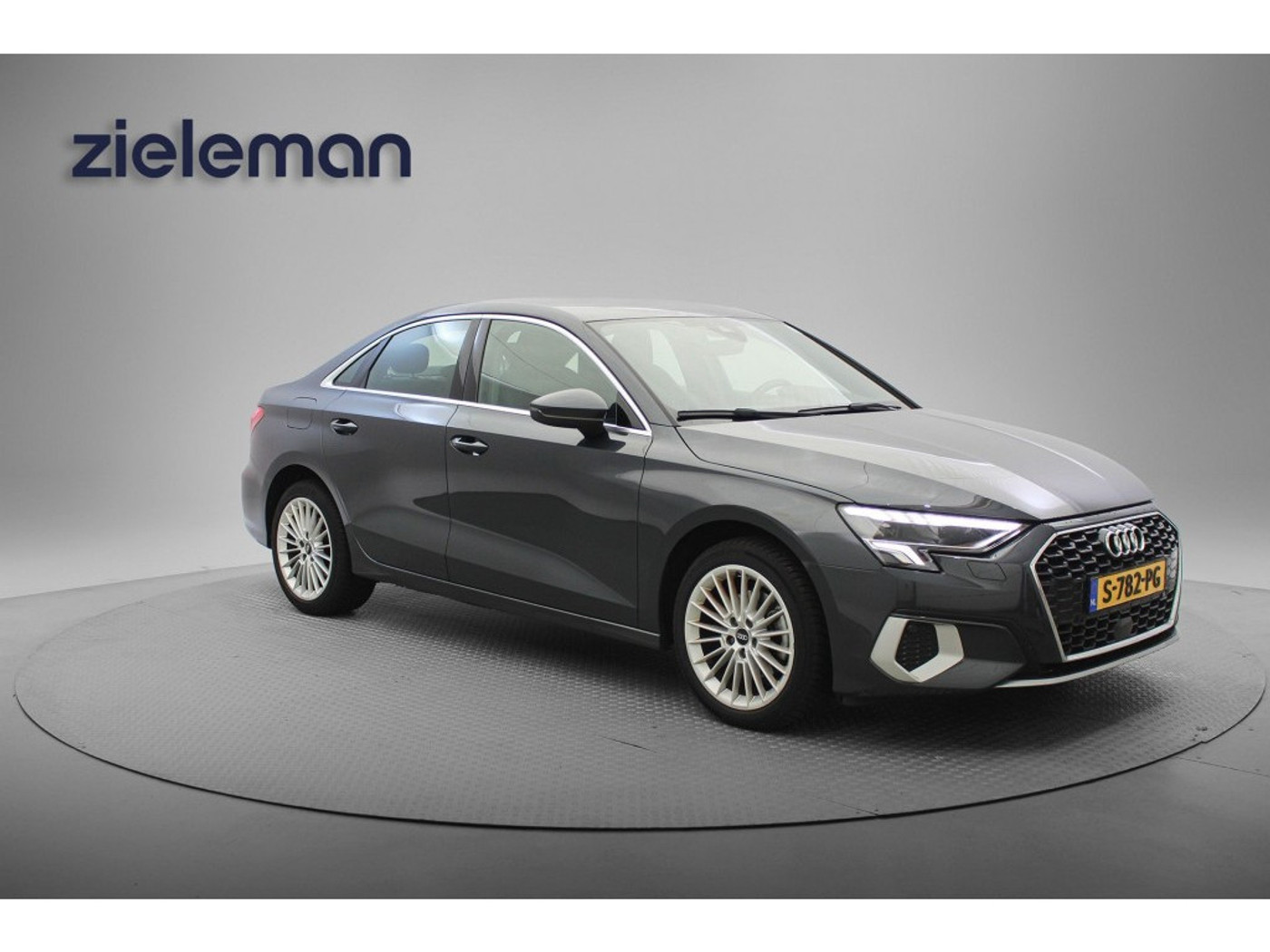 Foto van Audi A3 Limousine