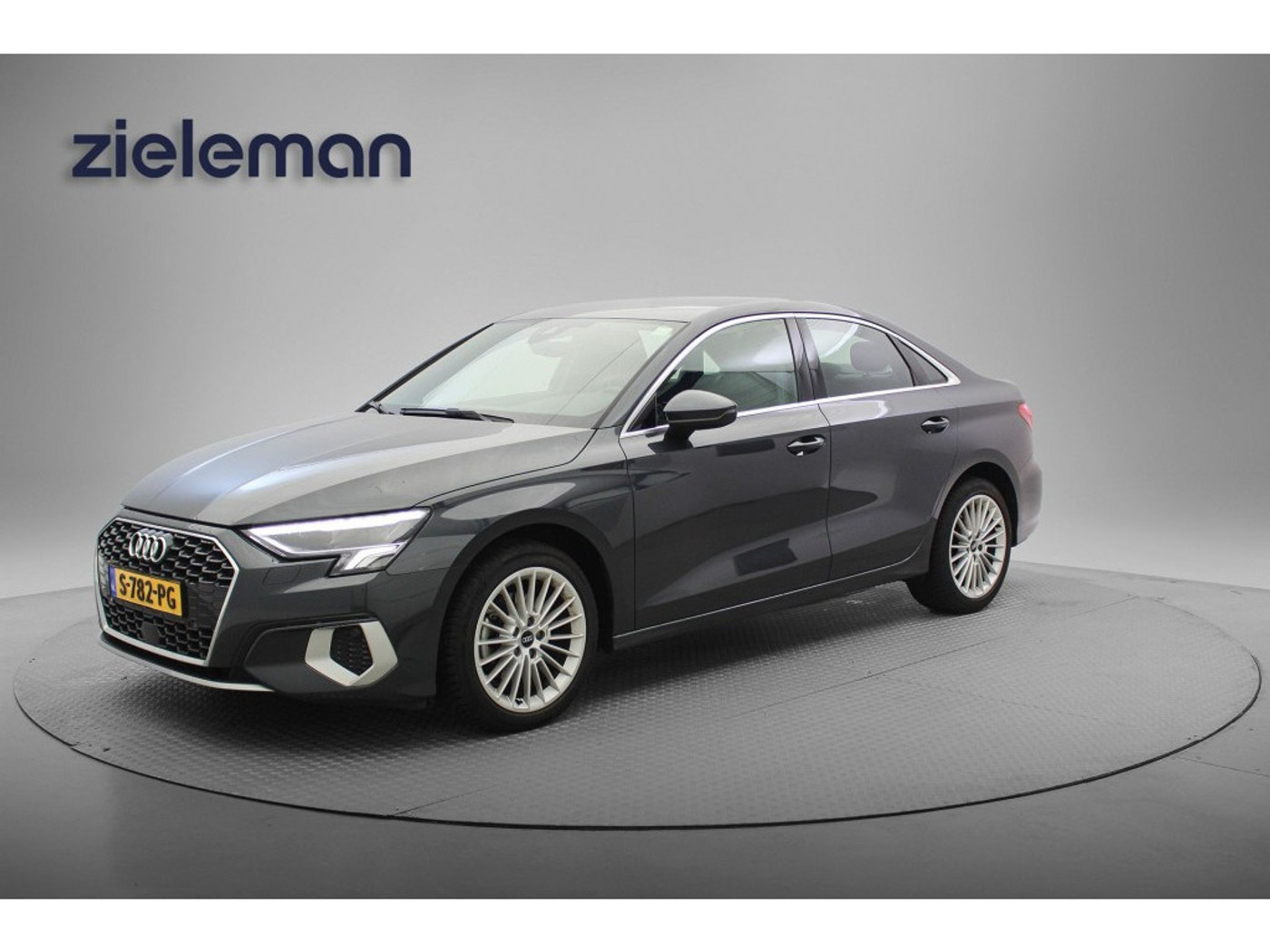 Foto van Audi A3 Limousine