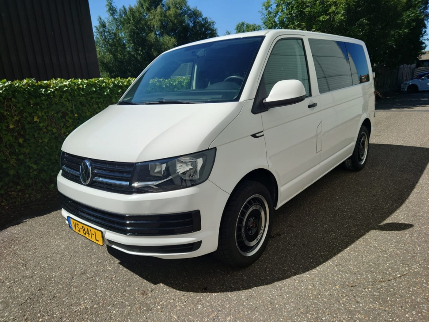Volkswagen Transporter 2.0 TDI L1H1 Economy 2015 - voorkant