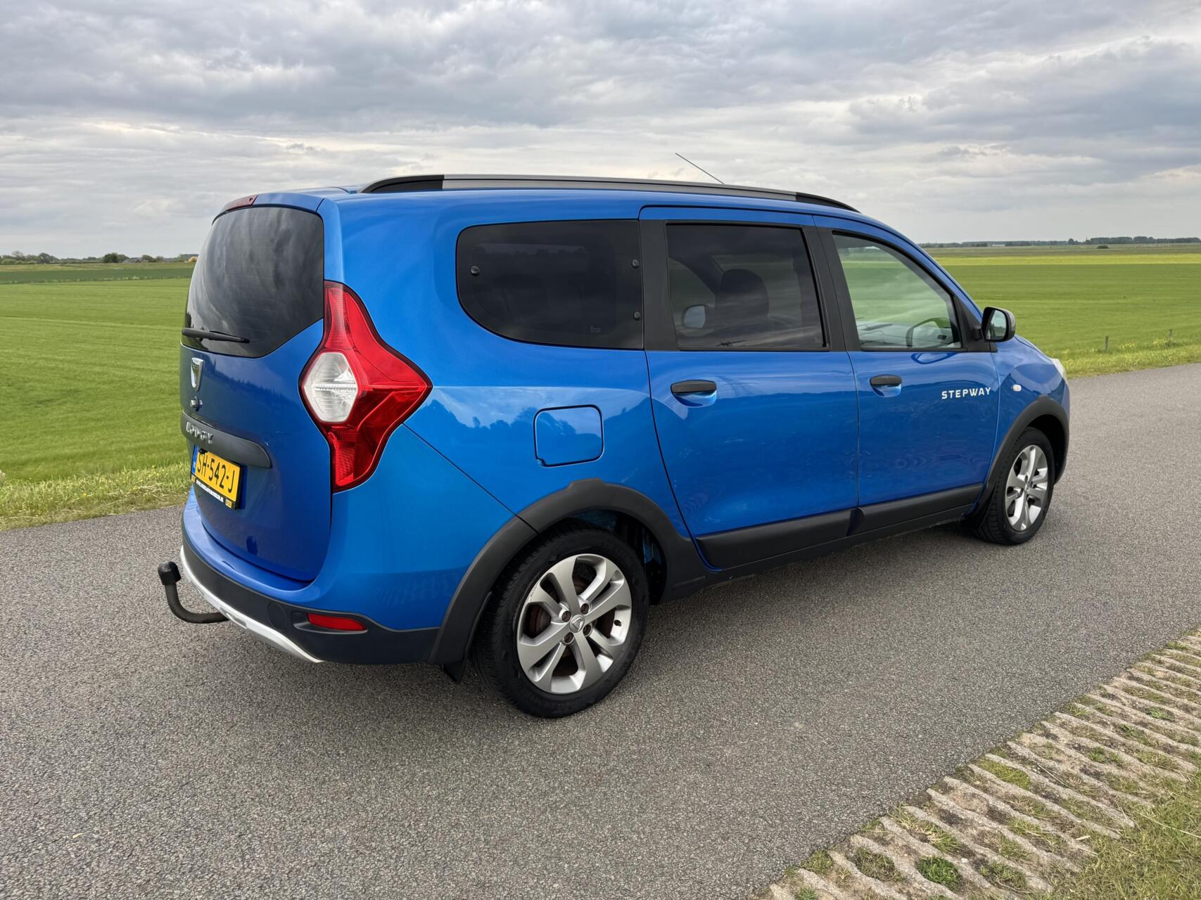 Foto van Dacia Lodgy