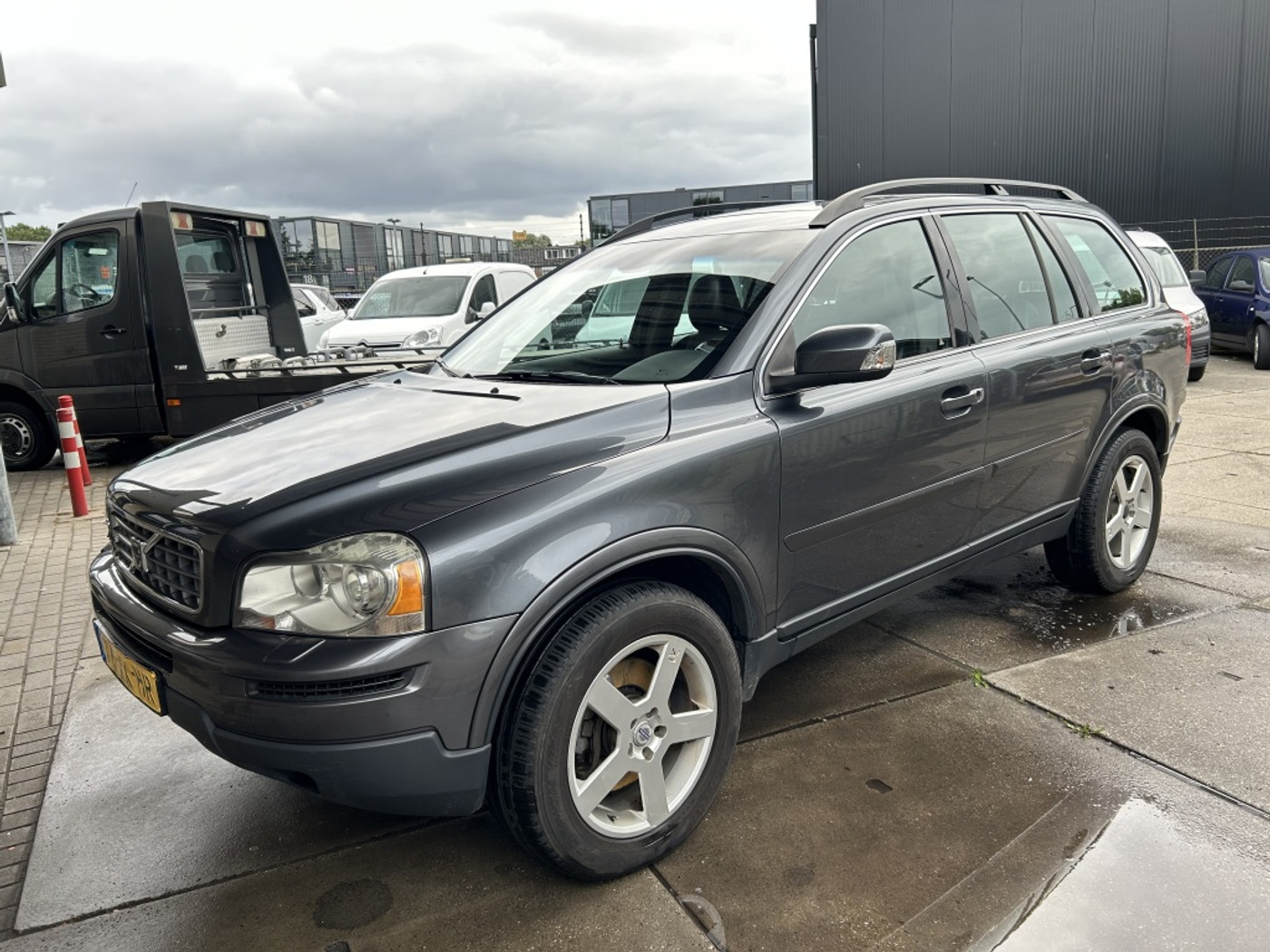 Volvo Xc90 2.4 D5 AUT ( MOTORSCHADE) 2007 - voorkant