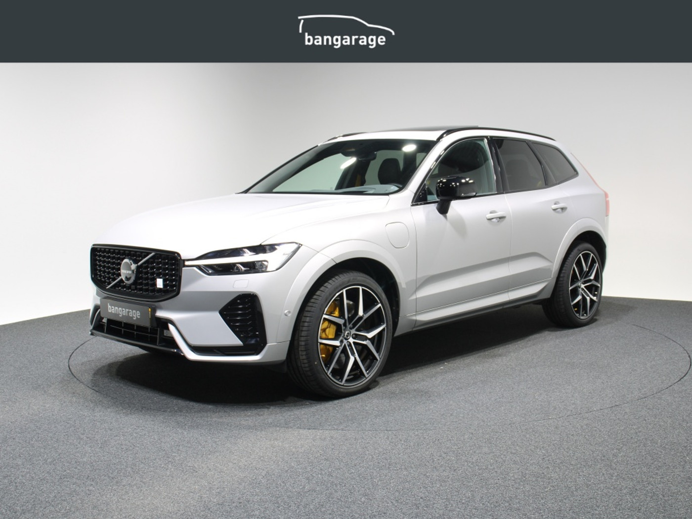Volvo Xc60 2.0 T8 AWD U Blck Ed 2024 - voorkant