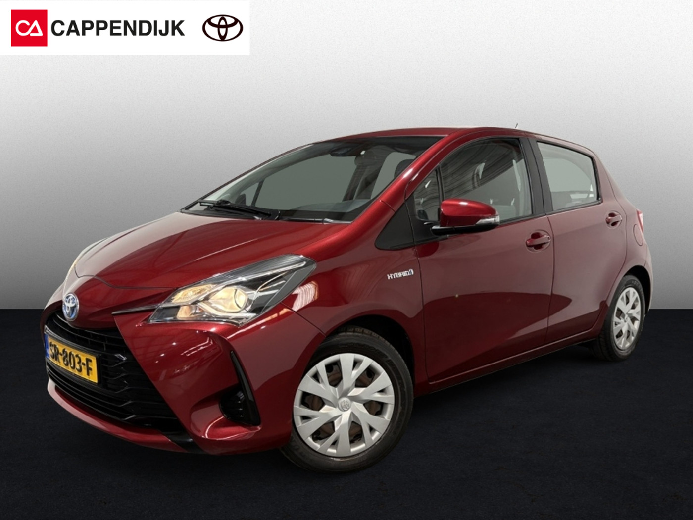 Toyota Toyota Yaris Hybrid 1.5 Hybrid Aspiration | Lage km-stand | 2018 - voorkant