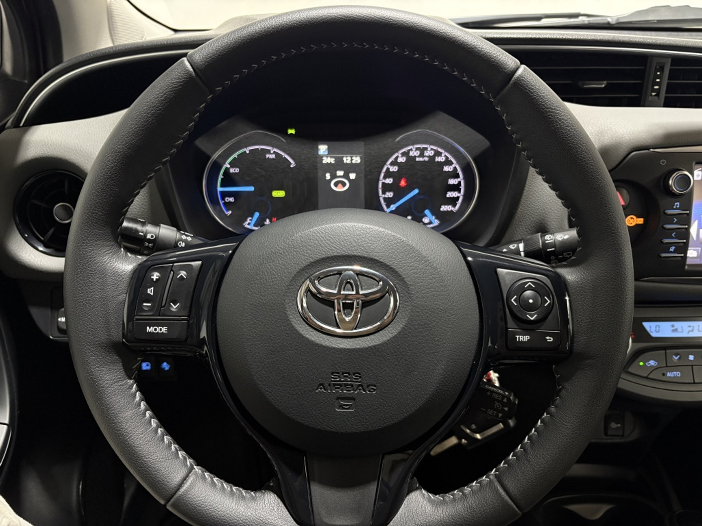 Foto van Toyota Toyota Yaris Hybrid