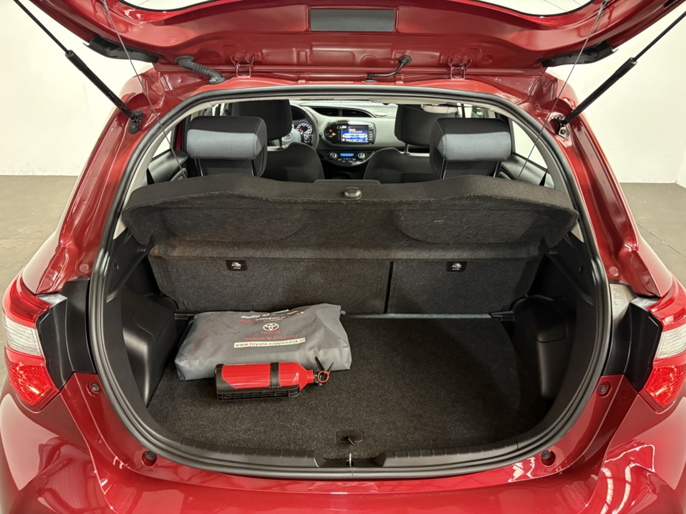 Foto van Toyota Toyota Yaris Hybrid
