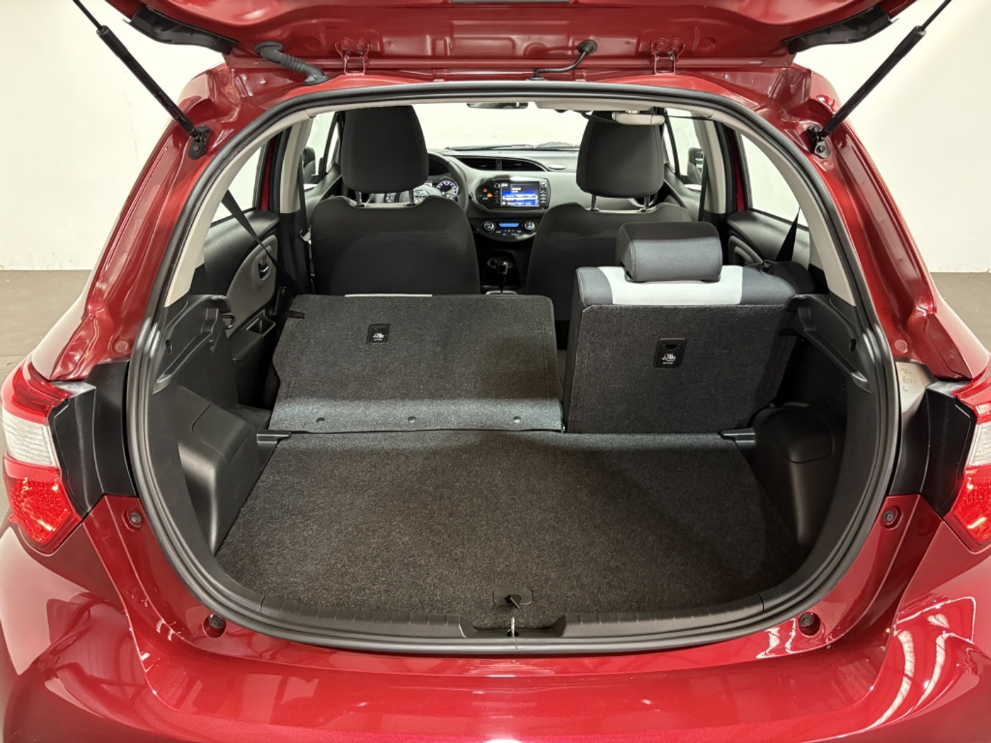 Foto van Toyota Toyota Yaris Hybrid
