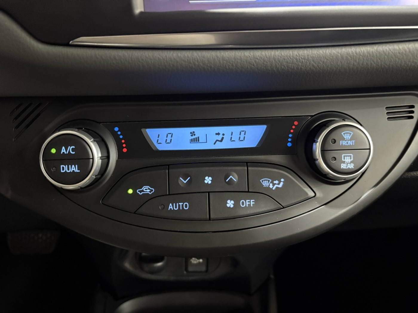 Foto van Toyota Toyota Yaris Hybrid