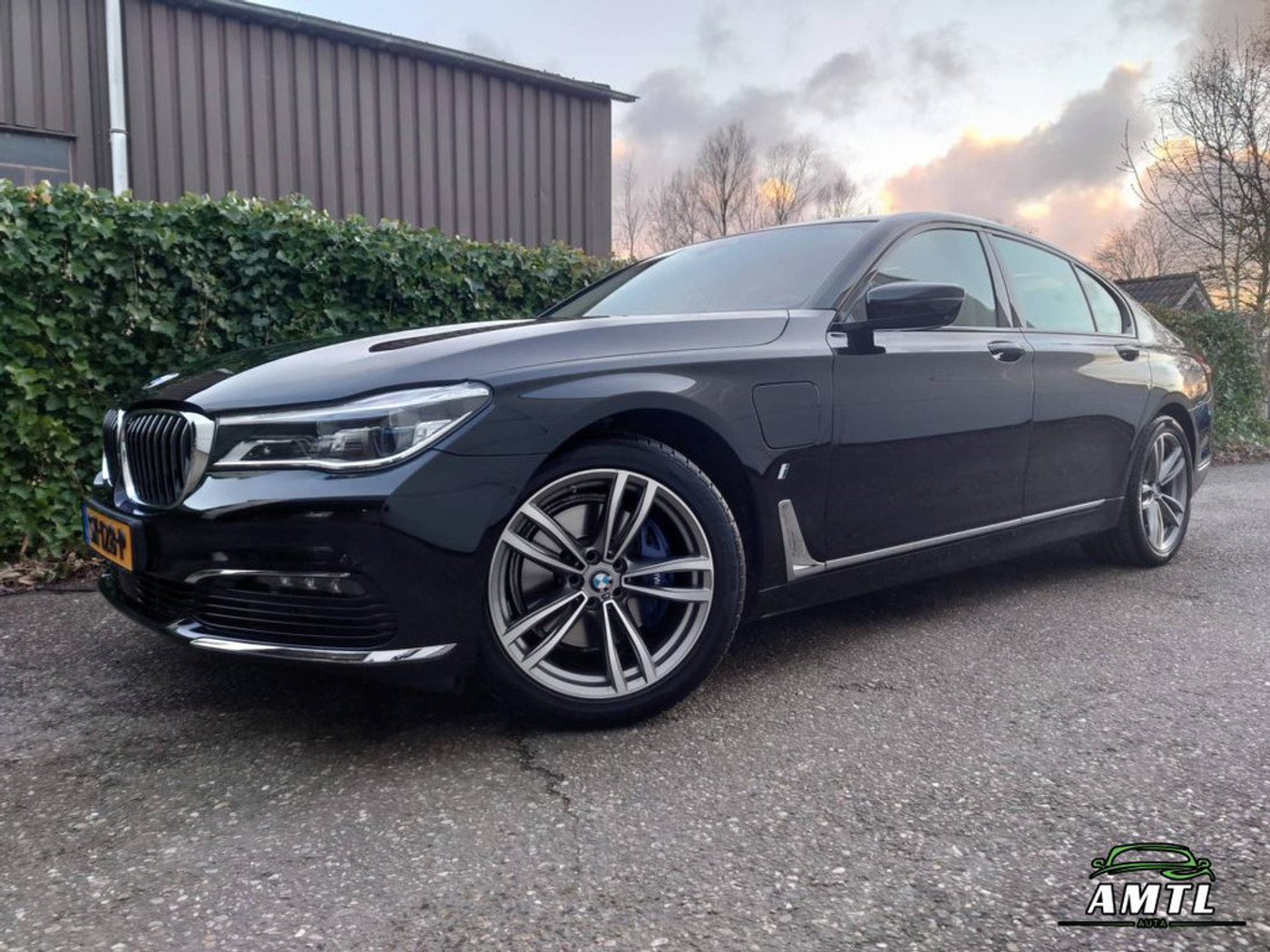 BMW 740e Iperformance - 740e iPerformance High Executive 2016 - voorkant