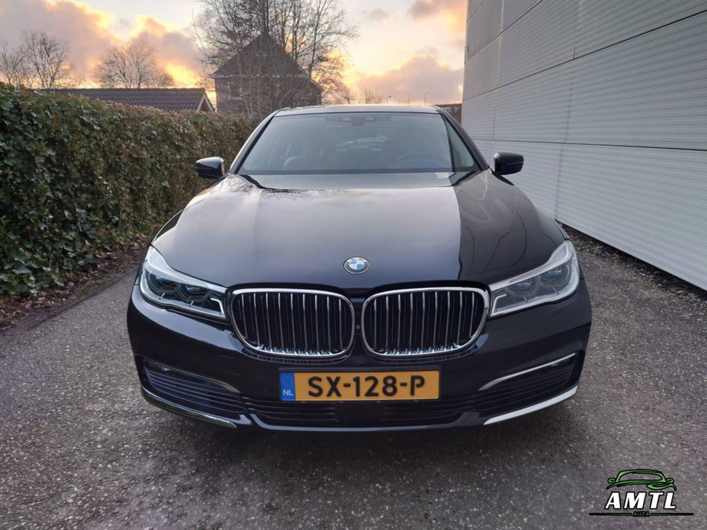 Foto van BMW 740e Iperformance