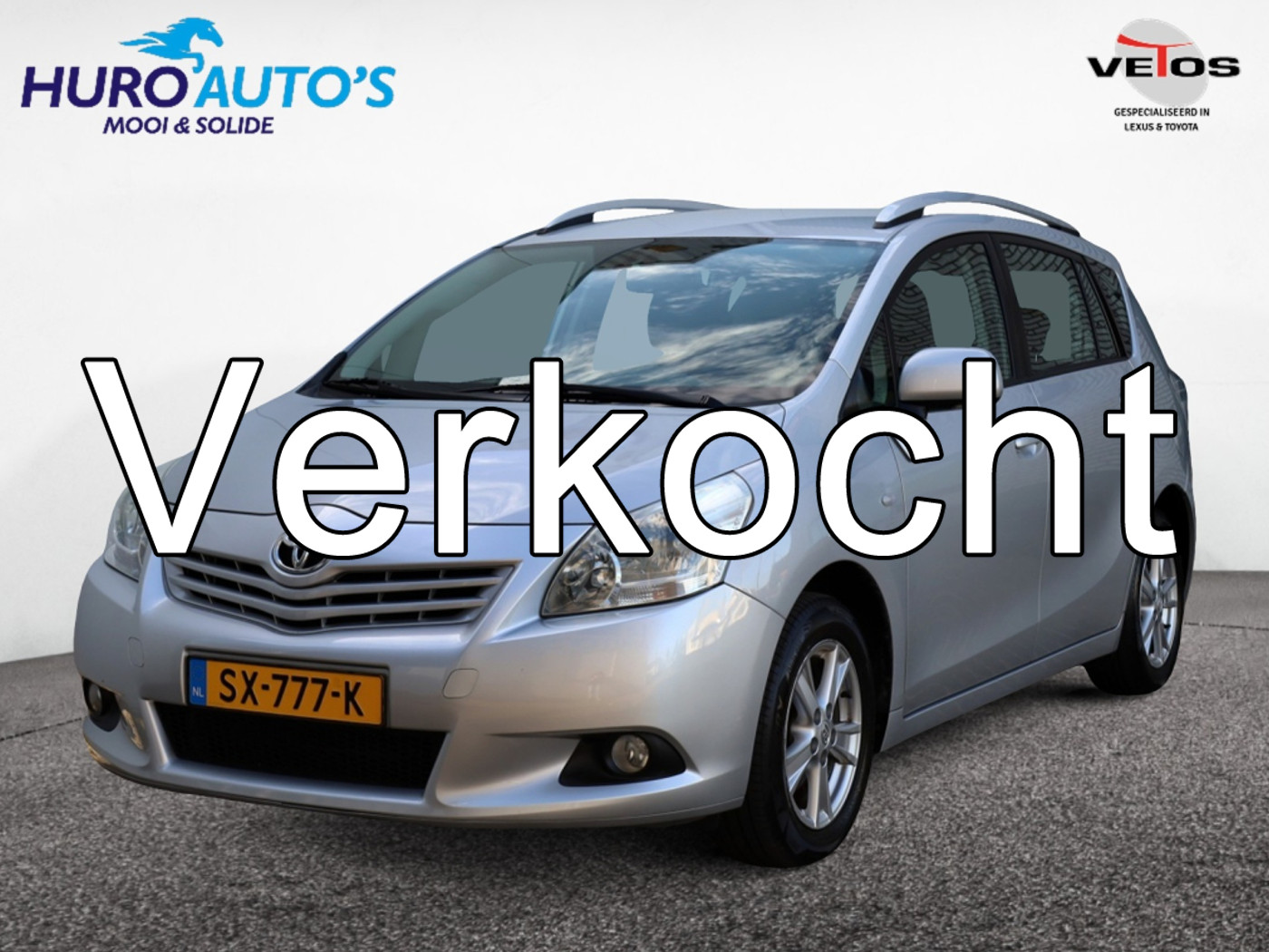 Toyota Verso 1.6 VVT-i Panoramic 2009 - voorkant