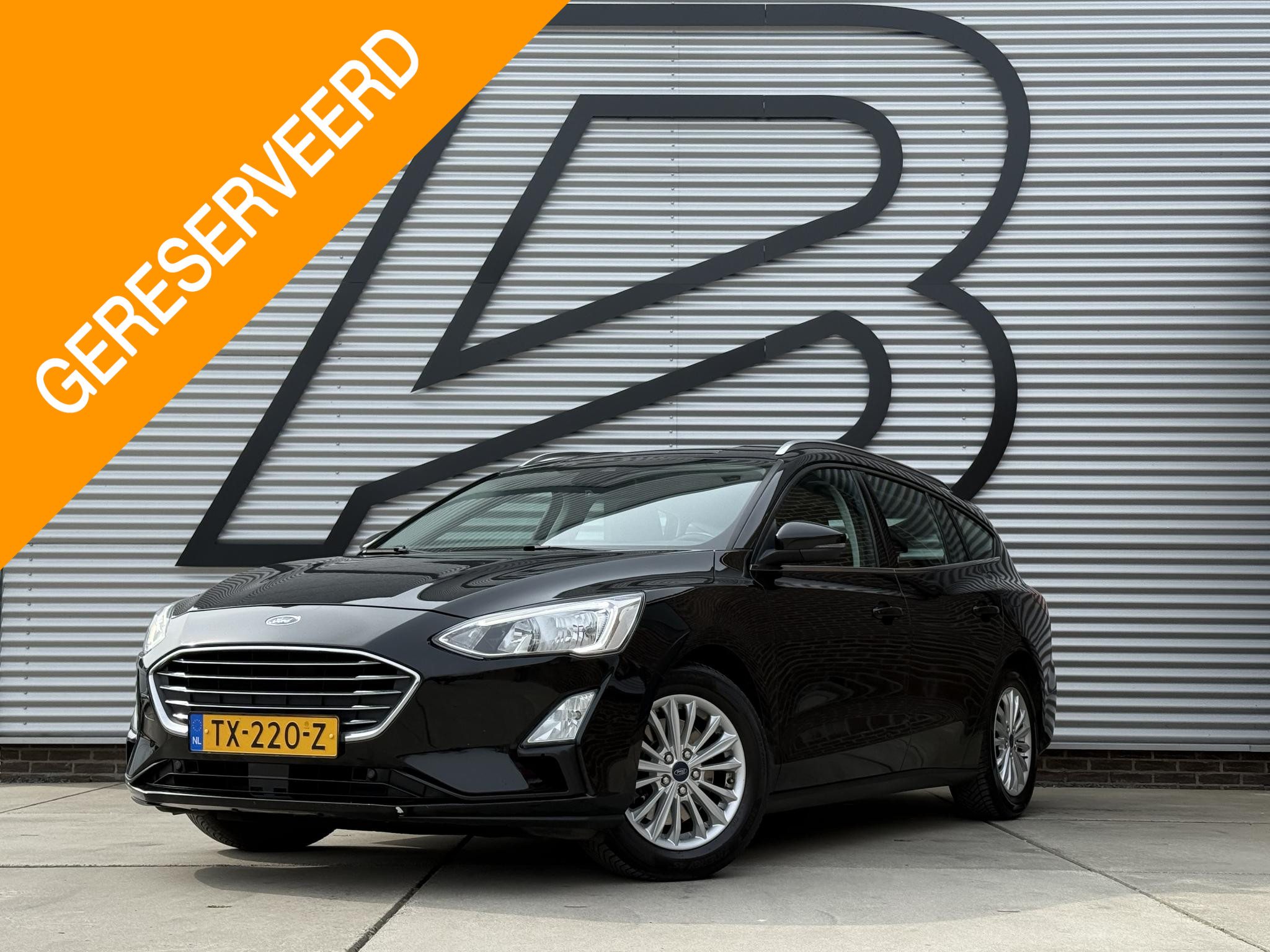 Ford Focus 1.0 EcoBoost Titanium Business 2018 - voorkant