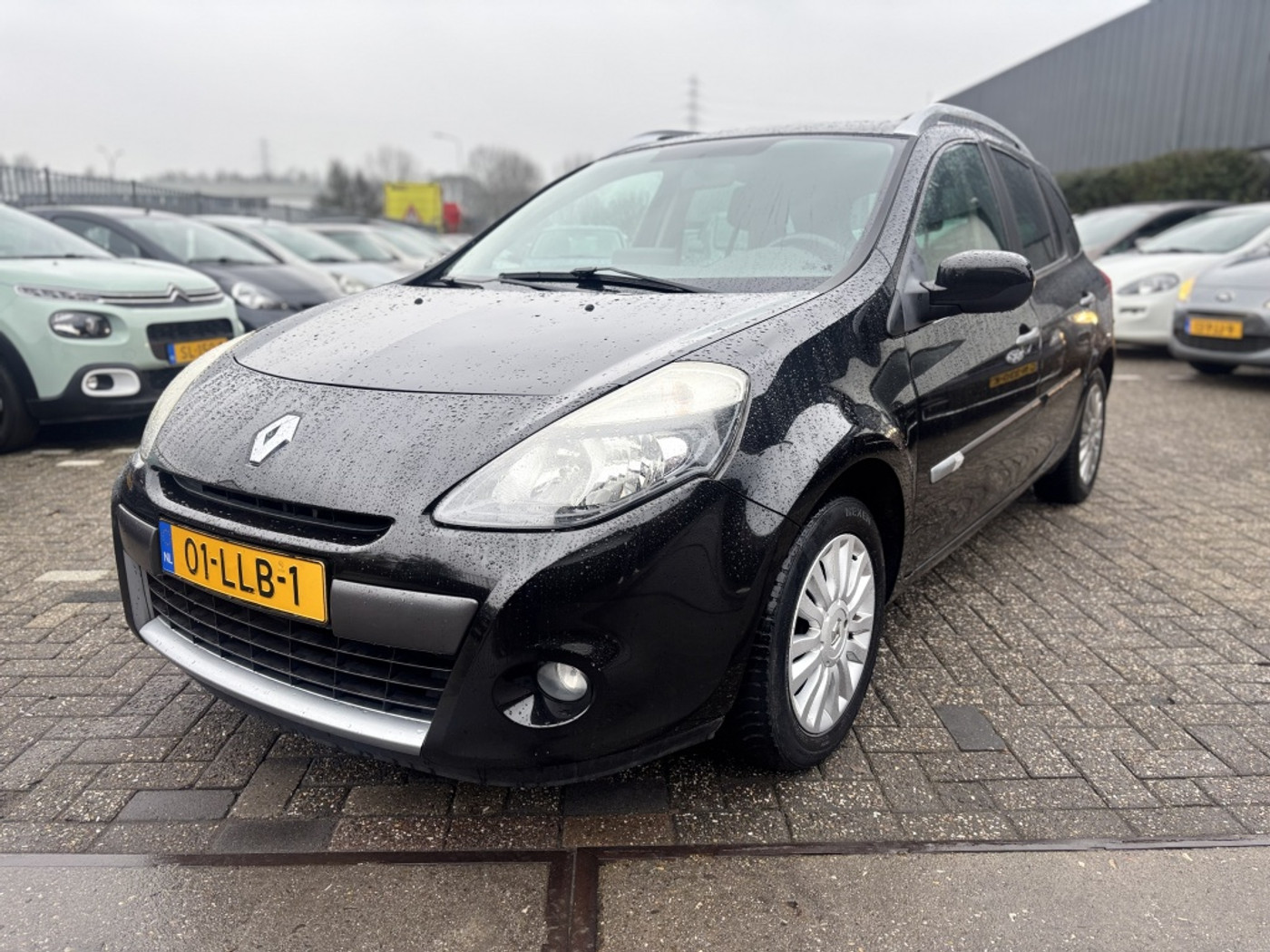 Renault Clio 1.2 TCe Collection 2010 - voorkant