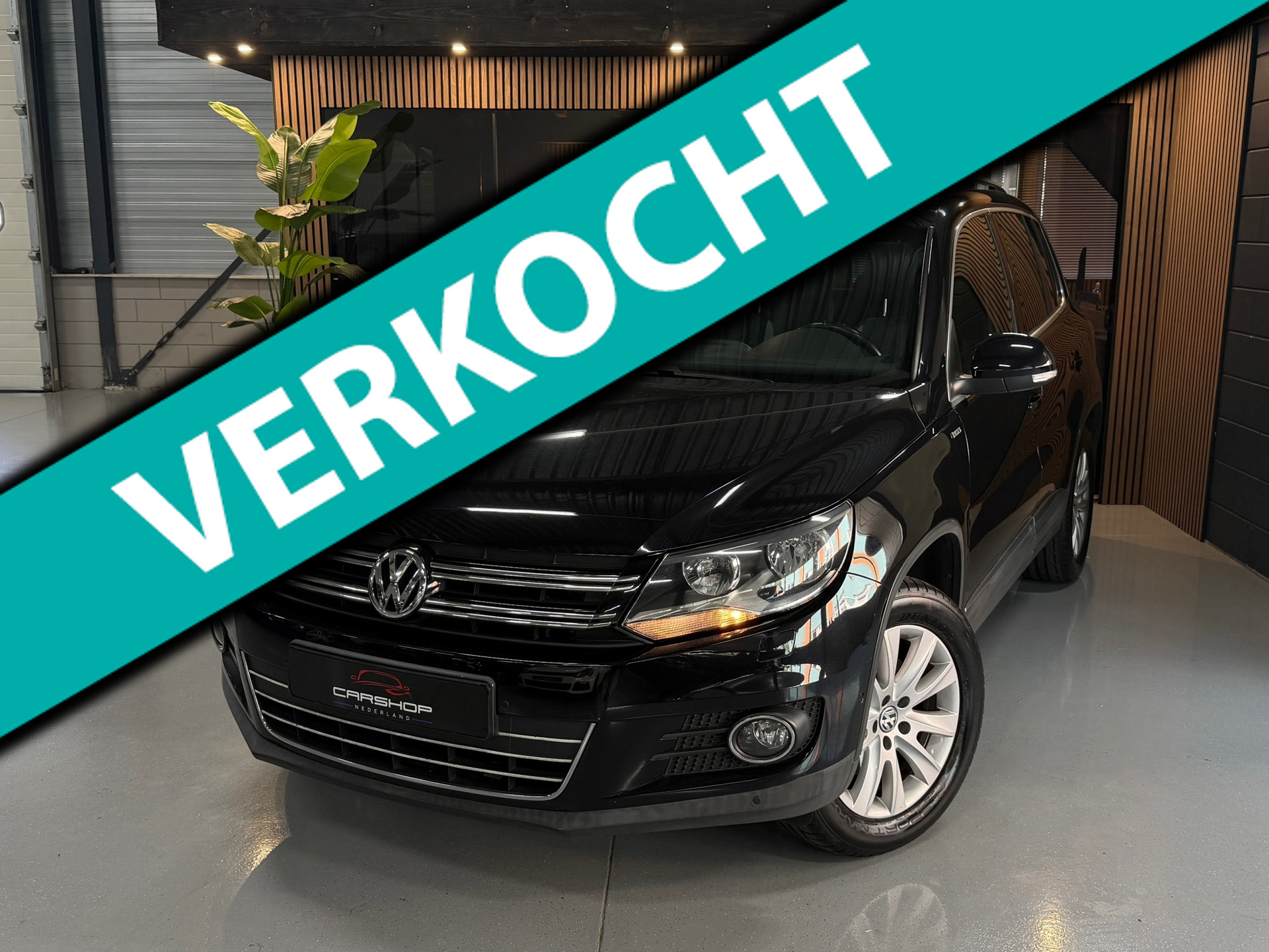 Volkswagen Tiguan 1.4 TSI LIFE EDITION! PANO/STOELVRM/PDC 2013 - voorkant