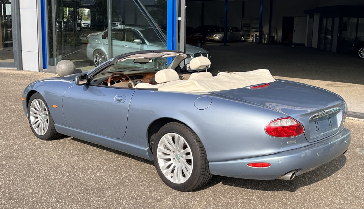 Foto van Jaguar Xk8