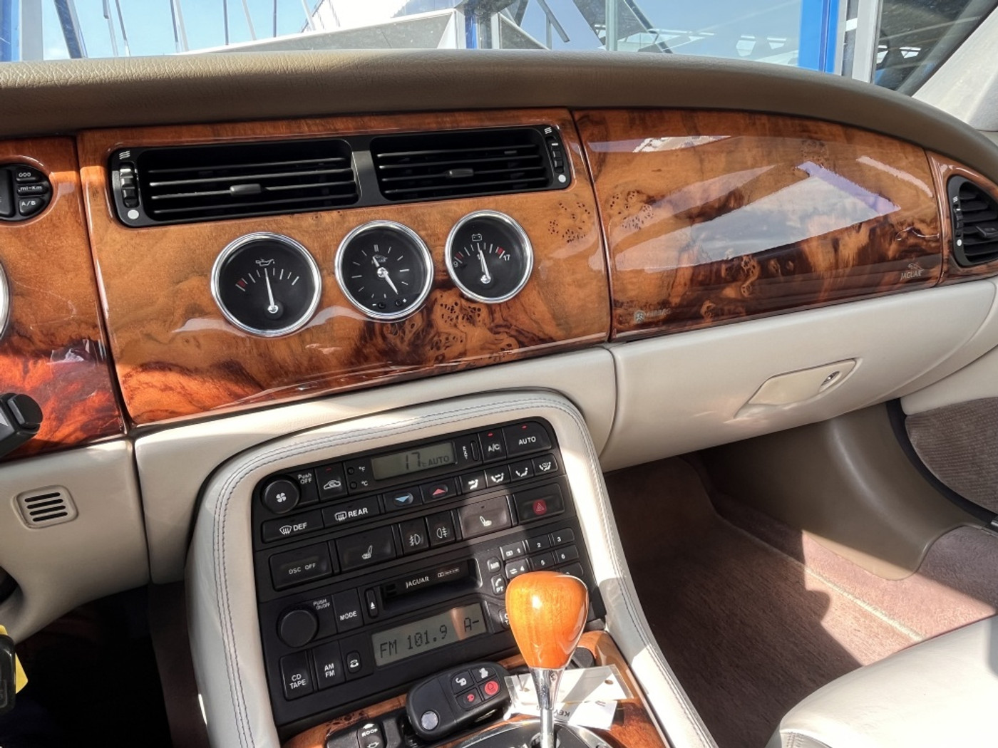 Foto van Jaguar Xk8