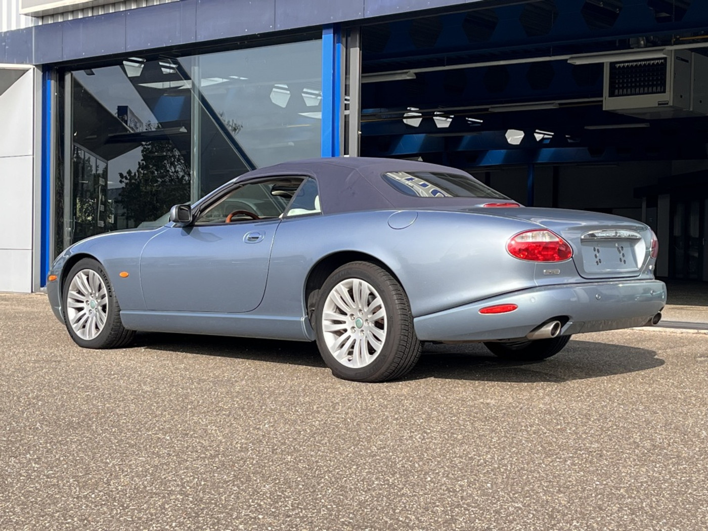 Foto van Jaguar Xk8