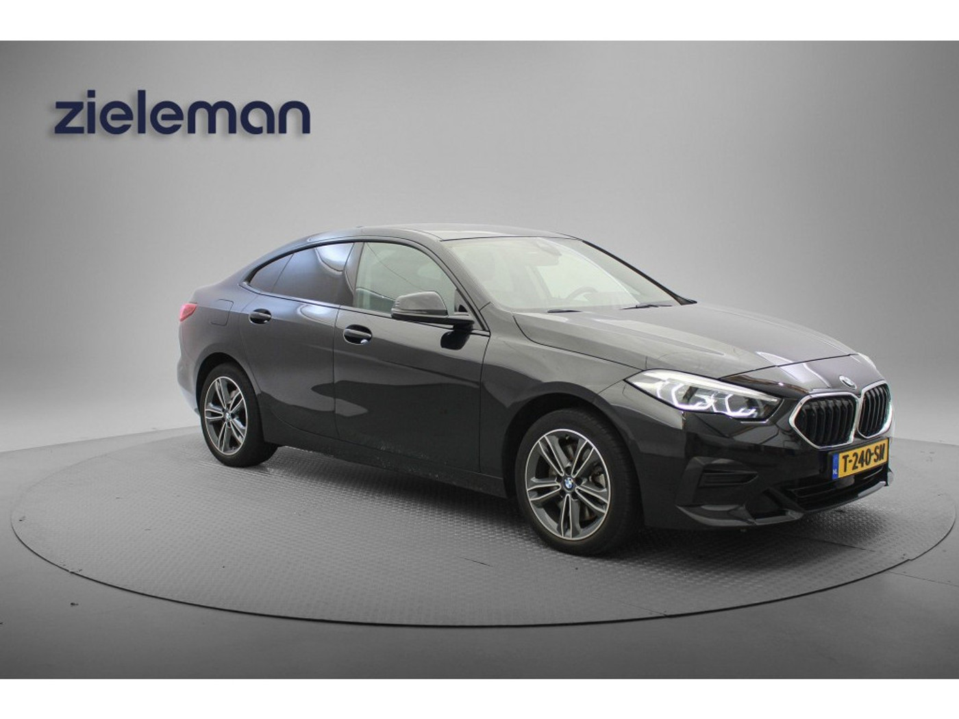 BMW 2-serie Gran Coupé 220i Automaat 178 PK  - Carplay, Digitaal Cockpit, Navi, Leer, Cruise, Stoelverw. 2023 - voorkant