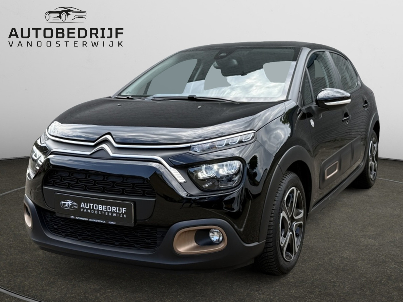 Citroen C3 1.2 PureTech C-Series 2023 - voorkant